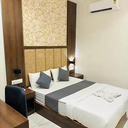 Hotel Amazing - Asalpha Metro Station *