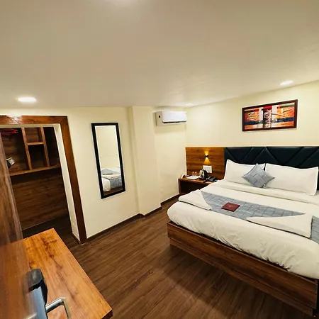 Hotel Aksa Palace 2*