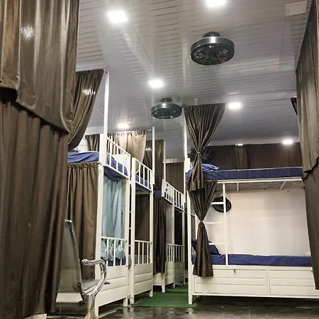 Hostel Zest 1054-andheri West