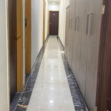 Hotel Blue Wellington - Near Airport Mumbai