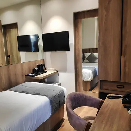 Maxxvalue Midc - Andheri Hotel Mumbai