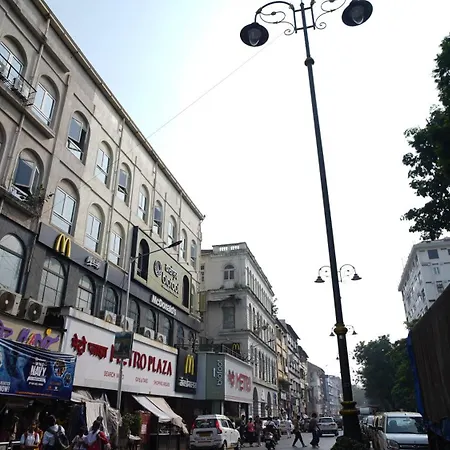 Hostel The Colaba Pod
