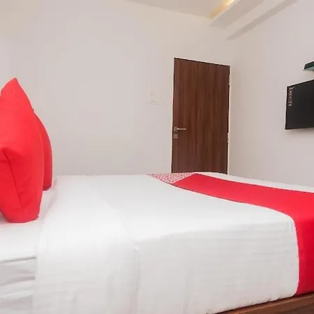 Grand Plaza Hotel