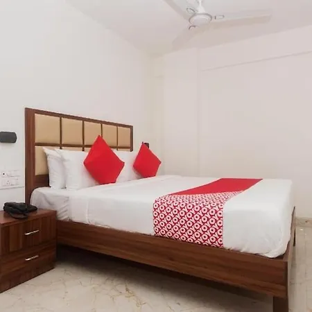 Grand Plaza 3*