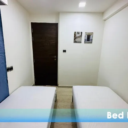 Apartment 2bhk Service In Bkc By Florastays