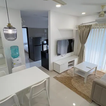 Apartment Osi Powai Mumbai