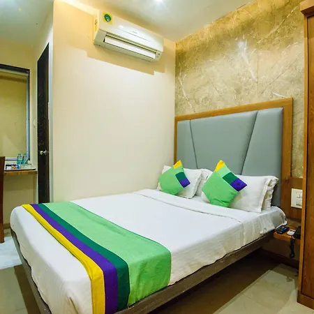 Treebo Amber Imperial Hotel 3*