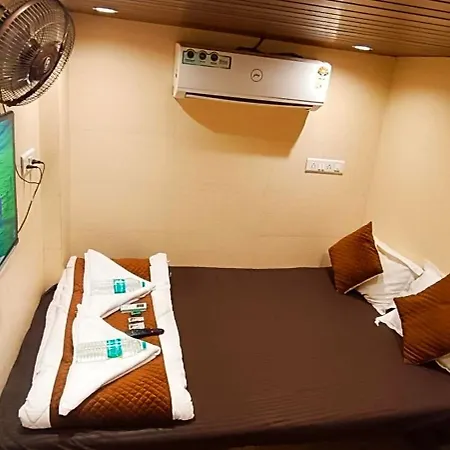 Nadim Tiger Residency Hotel