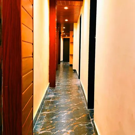 Nadim Tiger Residency 2*