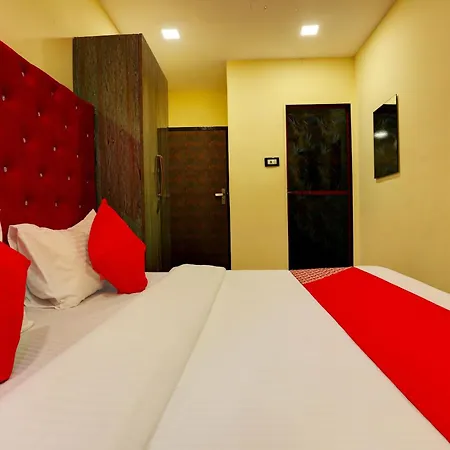 Collection O Goregaon West Formerly Prime Hotel 3*