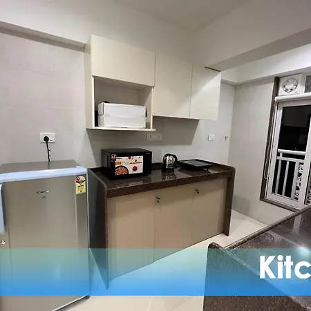 2br Theme Service For Staycation By Flora Apartment *