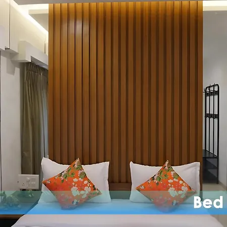 Apartment 2br Theme Service For Staycation By Flora *