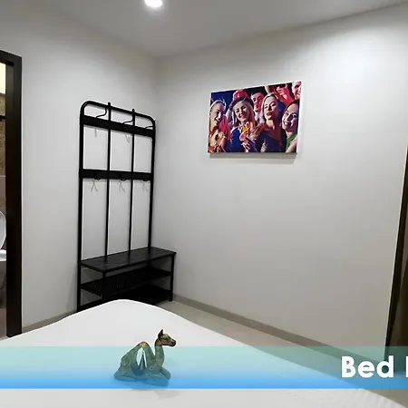 Apartment 2br Theme Service For Staycation By Flora