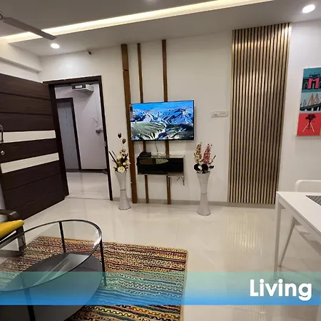 Apartment 2br Theme Service For Staycation By Flora