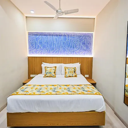 Hotel Indie Studios, Chembur