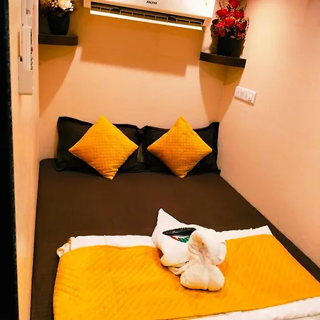 Hotel Nadim Tiger Residency