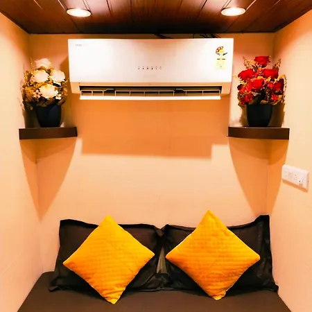 Nadim Tiger Residency Hotel 2*