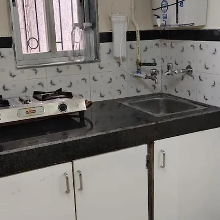 Apartment 1br In Lower Parel