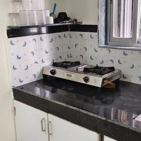 Apartment 1br In Lower Parel *
