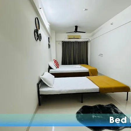 Apartment 1br Service In Parel By Florastay