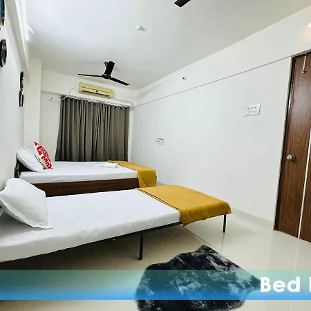 1br Service In Parel By Florastay