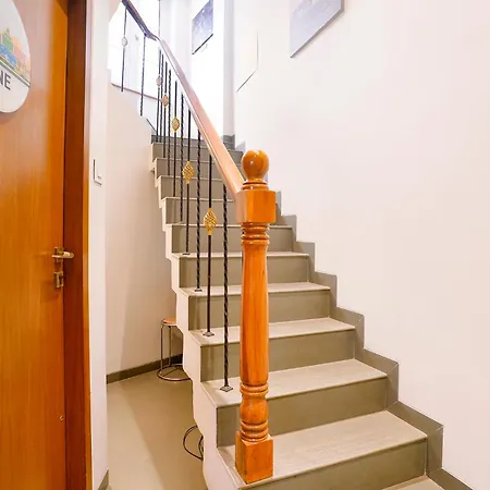 Fabhotel Corporate Jb Nagar - Nr Airport Hotel Mumbai
