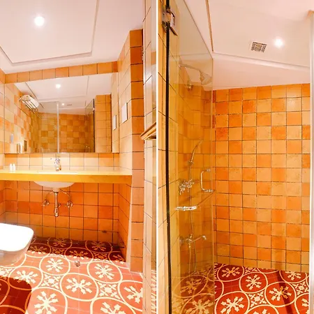 Hotel Fabhotel Corporate Jb Nagar - Nr Airport
