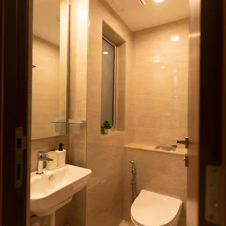 Apartment Graceful, Vivid 1bhk In Hiranandani Powai
