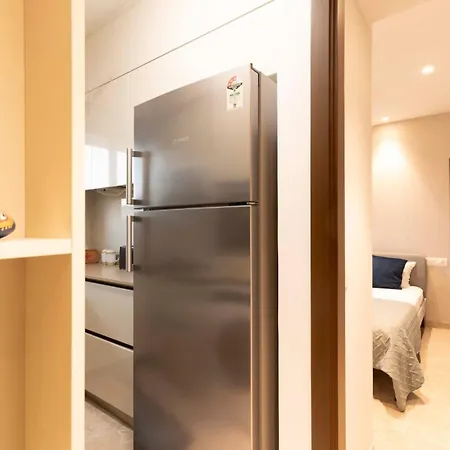 Graceful, Vivid 1bhk In Hiranandani Powai Apartment *