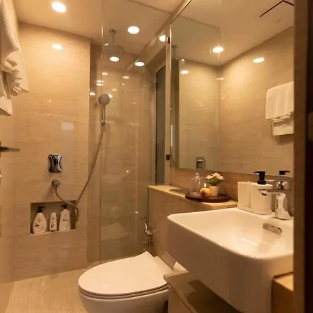 Apartment Graceful, Vivid 1bhk In Hiranandani Powai Mumbai