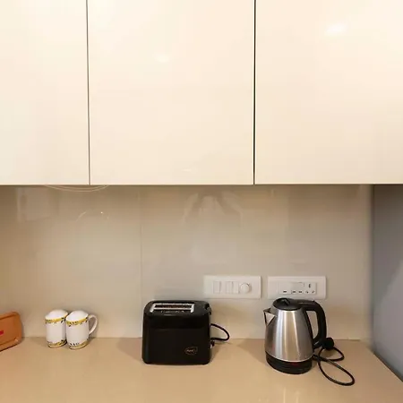 Apartment Graceful, Vivid 1bhk In Hiranandani Powai *