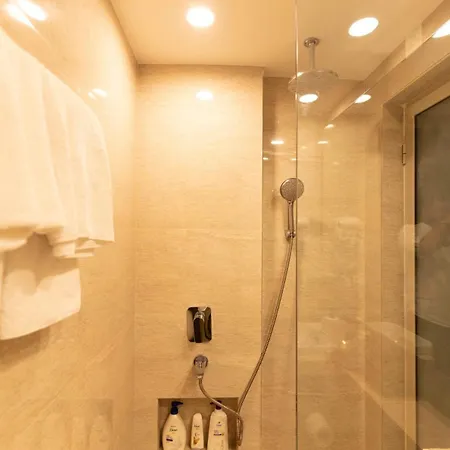 Graceful, Vivid 1bhk In Hiranandani Powai Apartment Mumbai