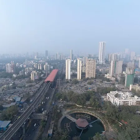 Skyline View 2bhk Near Oberoi Mall & Nesco Apartment Mumbai