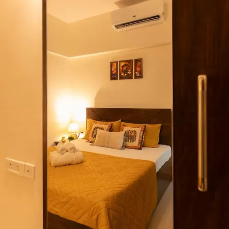 Skyline View 2bhk Near Oberoi Mall & Nesco *