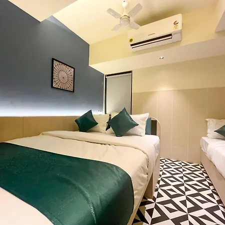 Bandra 3*