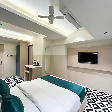 Bandra 3* Mumbai