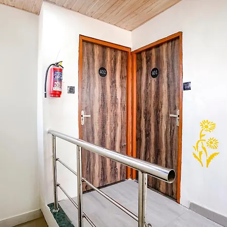 Hotel Via Priceless 3*