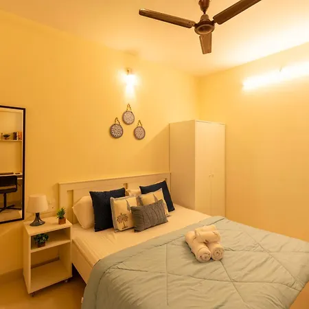 Apartment Spacious, Stylish, Upper Floor 3bhk Near Bkc Mumbai