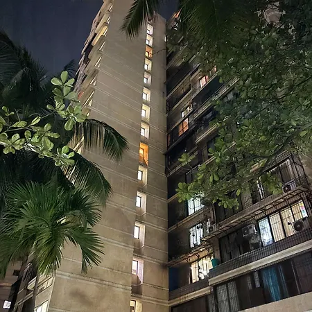Apartment Spacious, Stylish, Upper Floor 3bhk Near Bkc *