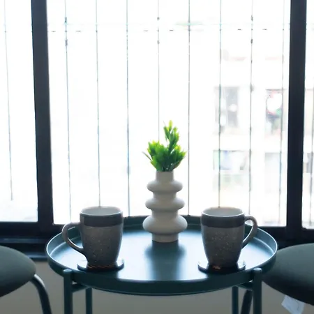 Spacious, Stylish, Upper Floor 3bhk Near Bkc