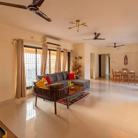 Spacious, Stylish, Upper Floor 3bhk Near Bkc Mumbai