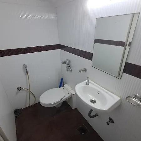 Elite 2 - Premium 2bhk - Lokhandwala Andheri Apartment *