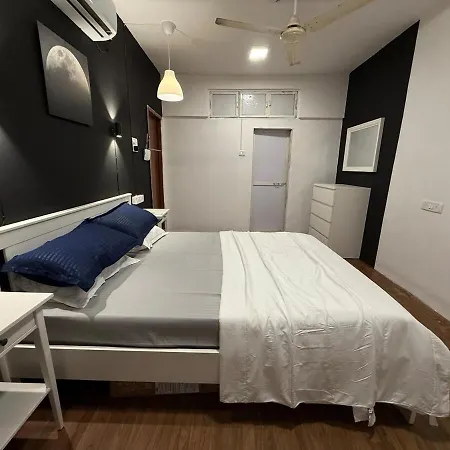 Elite 2 - Premium 2bhk - Lokhandwala Andheri *