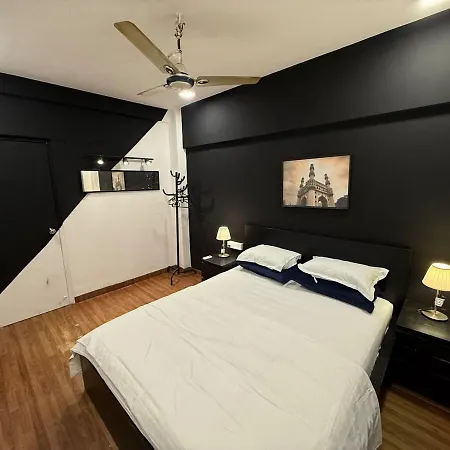 Apartment Elite 2 - Premium 2bhk - Lokhandwala Andheri