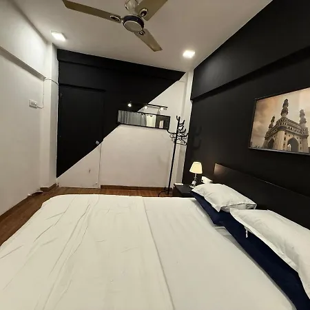 Apartment Elite 2 - Premium 2bhk - Lokhandwala Andheri Mumbai