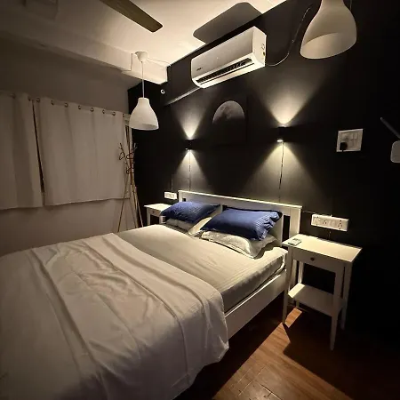 Elite 2 - Premium 2bhk - Lokhandwala Andheri Apartment *