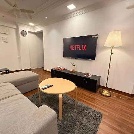Elite 2 - Premium 2bhk - Lokhandwala Andheri * Mumbai
