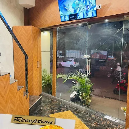 Royal Bkc 3*