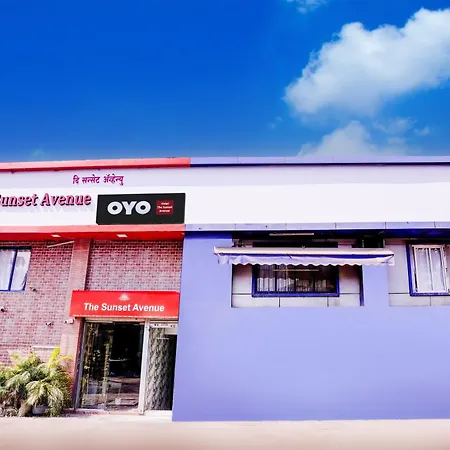 O Sunset Avenue Hotel
