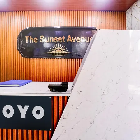 O Sunset Avenue *